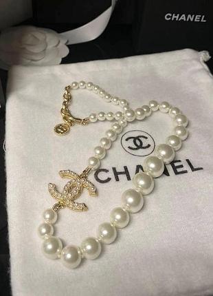 Чокер перли з лого шанель / короткі буси
