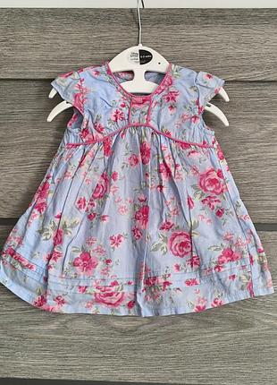 Платье на девочку 0-3 месяца