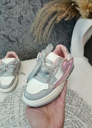 Дитячі кросівки для дівчинки 5