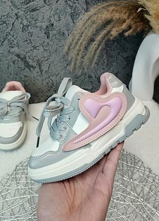 Детские кроссовки для девочки 6