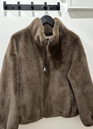 Жіноча еко шуба