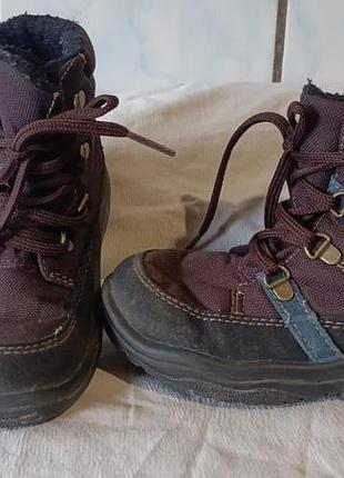 Зимние ботинки