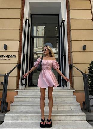 Ніжна жіноча міні сукня плаття