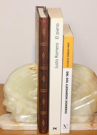Подставки для книг из оникса «индианские води» ручная работа