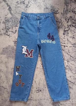 Брендовые джинсы мом с высокой талией bershka, l размер.