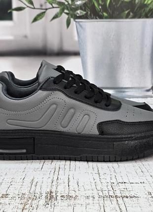 Стильная новинка кроссовки кеды