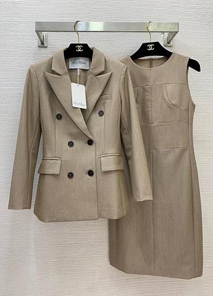 Костюм жіночий