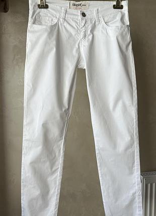 Жіночі джинси