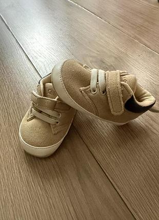 Пінетки chicco ospes