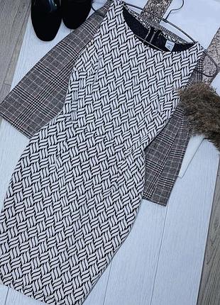 В’язана сукня xs коротке плаття весняна сукня в принт плаття футляр по фігурі