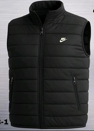 Жилетка nike.