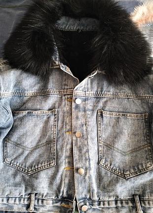 Курточка джинсова