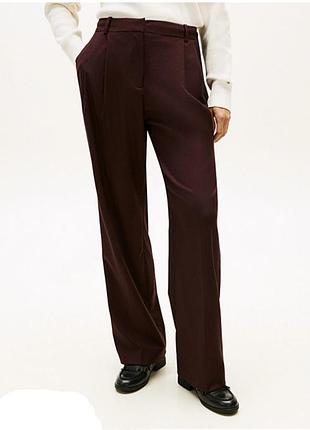 Шикарные брюки с защипами tommy hilfiger, r.m
