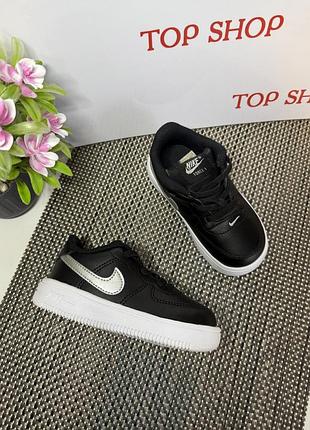 Оригінальні кросівки nike  force