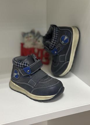 Черевики на хлопчика хайтопи утеплені кросівки кеди ботінки ботіночки