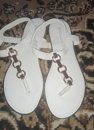Босоножки женские