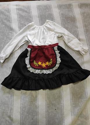 Карнавальное платье костюм британский уэльский октоберфест, бавкарии золы на 2-3 года