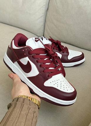 Женские кроссовки nike dunk low bordo white