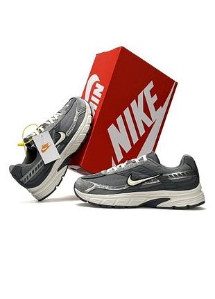 Чоловічі кросівки nike initiator grey white