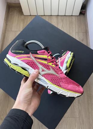 Кросівки mizuno