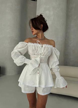 Костюм із льону