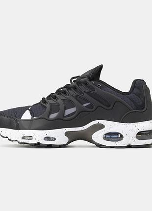 Nike air max plus triple 5