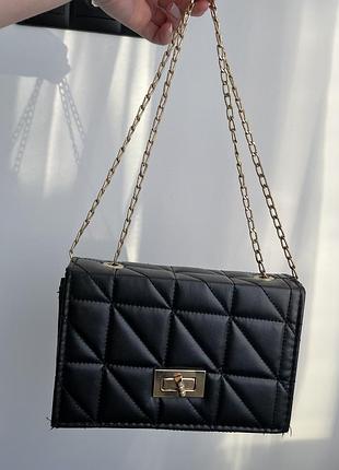 Стильна чорна сумочка з ланцюжком 🖤