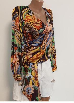 Супер блузка со шлейфом
      zara