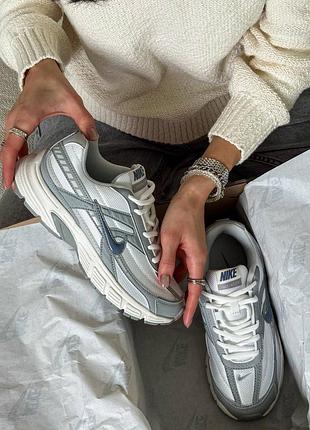 Кросівки nike