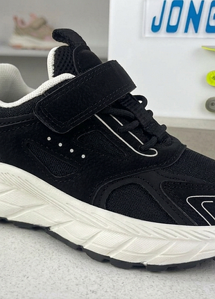 Кросівки, кеди