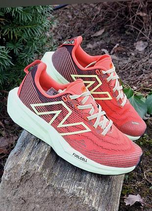 Женские беговые кроссовки new balance fuelcell venym, 38р. на стопу 24 см