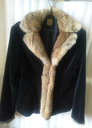 Куртка гарної якості