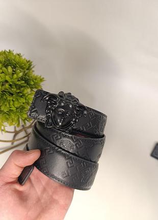 Ремень versace, черный стильный