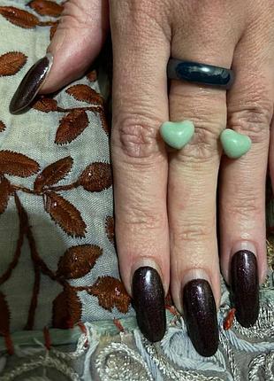 Женский комплект керамика пусеты сердечко керамическое кольцо 17р изумруд графит колечко серьги гвоздики керамические цвяшки кольцо гарнитур