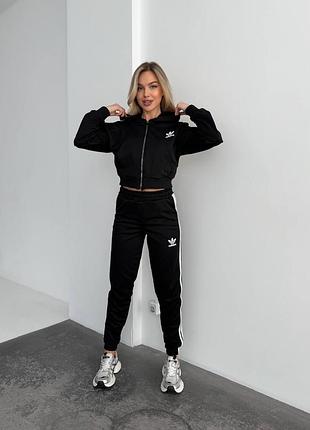 Костюм спортивний