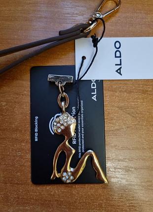 Брелок aldo девушка в стразах.