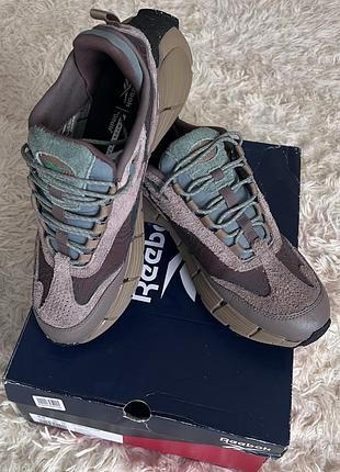 Кросівки reebok zig kinetica 2.5 edge у коричневому кольорі