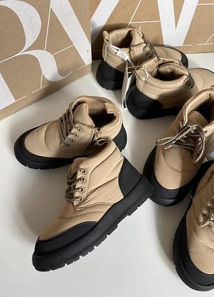 Хайтопи ботінки zara 25,26 розмір