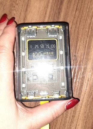 Павербанк 9000ma с led дисплеем 8 диодов. usb-a, in: type-c, microusb.