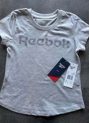 Нова футболка reebok 5-6 років