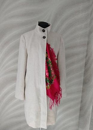 Жіноче пальто з вовною