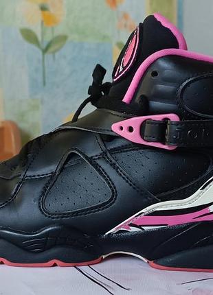 Фірмові кросівки  nike air jordan 8 retro , у кольорі pinksicle р. 38,5 - 24,5-25 см.