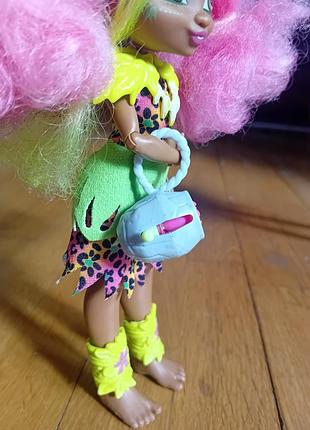 Кукла cave club фернесса от mattel. 3