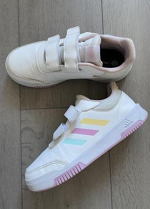 Кросівки adidas 37р. оригінал