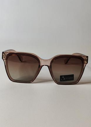 Polarised солнцезащитные очки