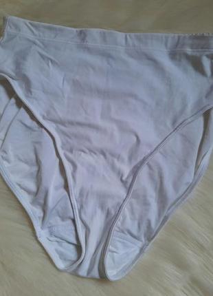 Плотные белые  трусики*