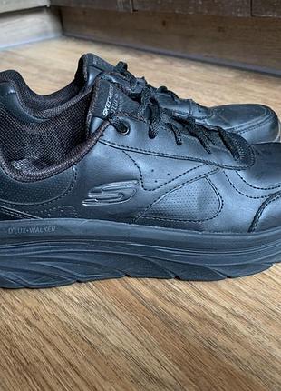 Шкіряні кросівки skechers p. 40 скечерс жіночі кожаные кроссовки