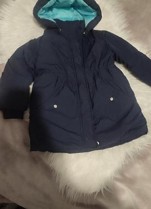 Очень качественная куртка на мальчика 5-6 лет