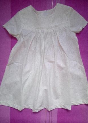 Платье для девочки. невесомое,нежного молочного оттенка в мелкий горох