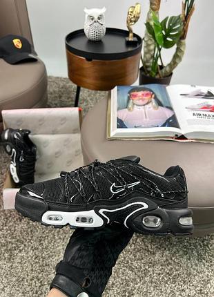 Nike air max plus tn lace toggle black